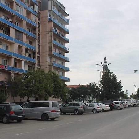 Apartment Khimshiashvili 9 Batumi Exteriör bild