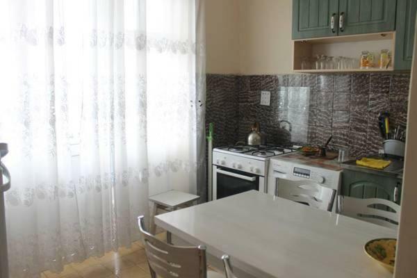 Apartment Khimshiashvili 9 Batumi Exteriör bild