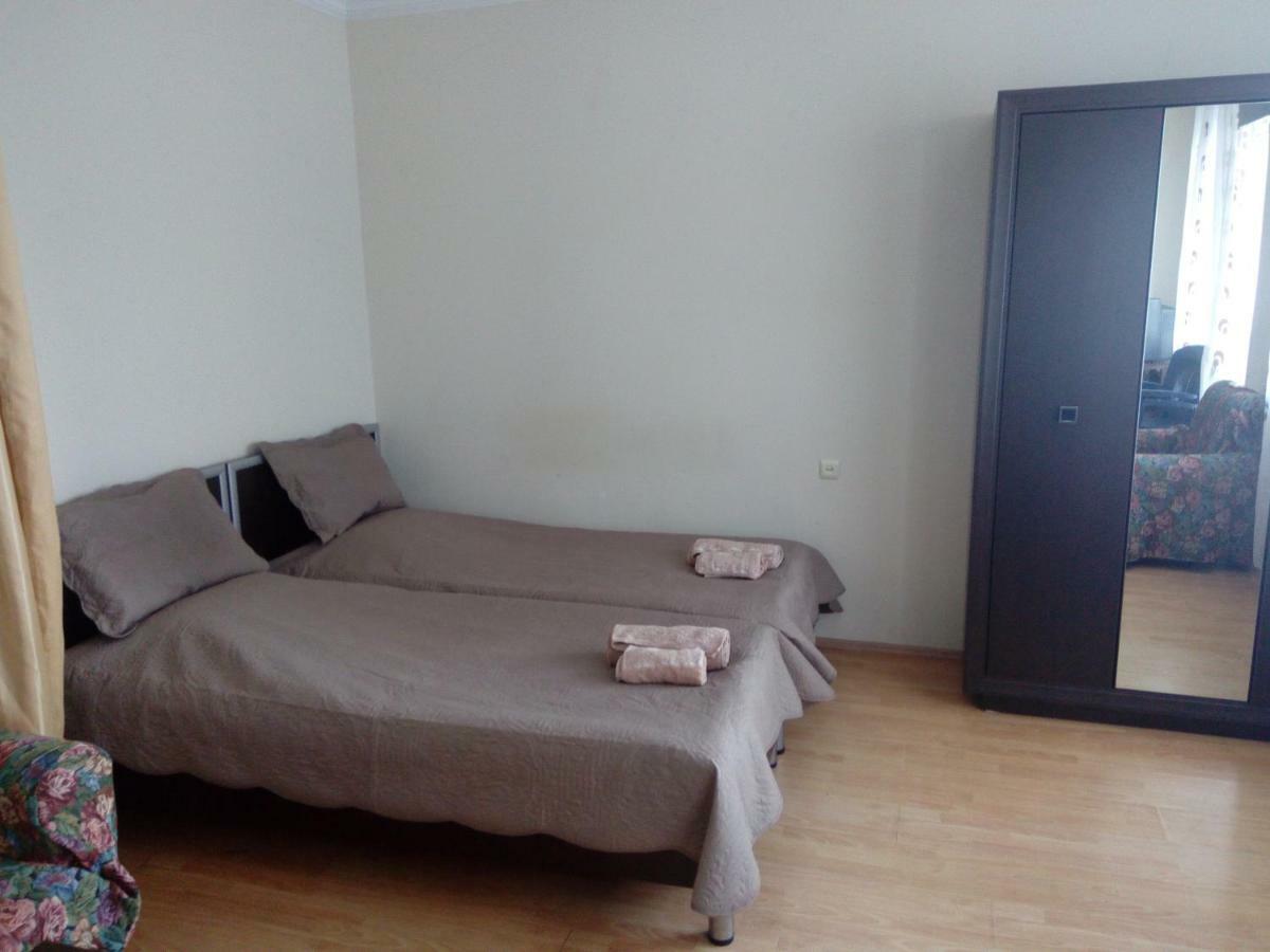 Apartment Khimshiashvili 9 Batumi Exteriör bild